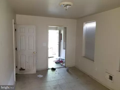 510 E 26th St, Baltimore, MD 21218 photo 3