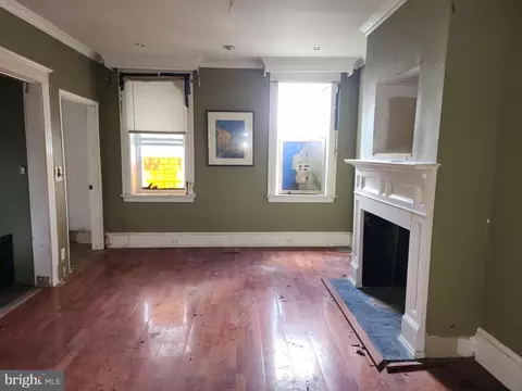 4219 Pimlico Rd, Baltimore, MD 21215 photo 2