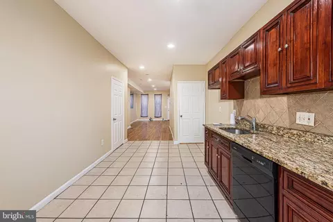 335 N Stricker St, Baltimore, MD 21223 photo 9