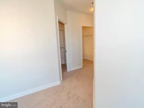 Bedroom - 100 Harborview Dr #2009, Baltimore, MD 21230 photo 3 of 5