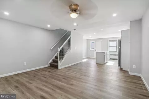 4113 Doris Ave, Brooklyn, MD 21225 photo 2