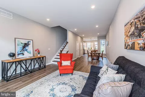 831 Harlem Ave, Baltimore, MD 21201 photo 2