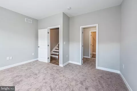831 Harlem Ave, Baltimore, MD 21201 photo 16