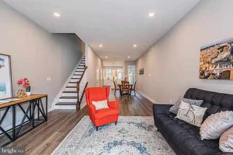 831 Harlem Ave, Baltimore, MD 21201 photo 3