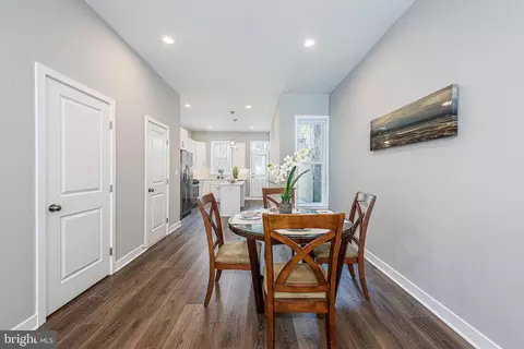 831 Harlem Ave, Baltimore, MD 21201 photo 5