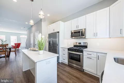 831 Harlem Ave, Baltimore, MD 21201 photo 11