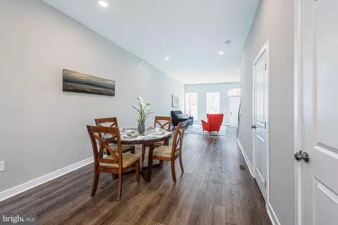 831 Harlem Ave, Baltimore, MD 21201 photo 8