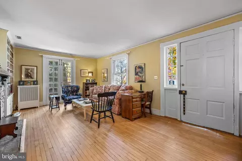 327 Broxton Rd, Baltimore, MD 21212 photo 6