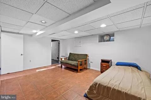 327 Broxton Rd, Baltimore, MD 21212 photo 37