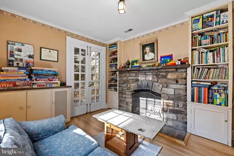 327 Broxton Rd, Baltimore, MD 21212 photo 19