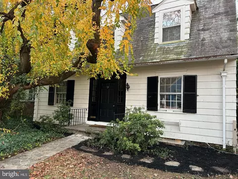 327 Broxton Rd, Baltimore, MD 21212 photo 4