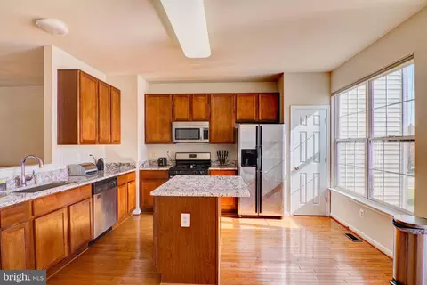 5505 Sinclair Greens Dr, Baltimore, MD 21206 photo 6