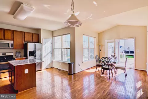 5505 Sinclair Greens Dr, Baltimore, MD 21206 photo 7