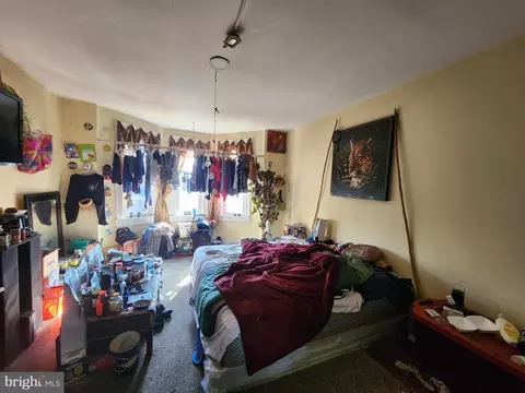 2046 Robb St, Baltimore, MD 21218 photo 8