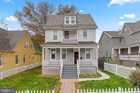 202 S Augusta Ave, Baltimore, MD 21229