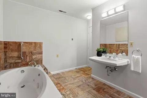 820 Bellemore Rd, Baltimore, MD 21210 photo 33