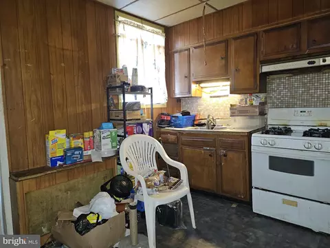 1636 Ruxton Ave, Baltimore, MD 21216 photo 12