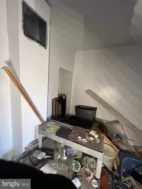 2002 Division St, Baltimore, MD 21217 photo 4