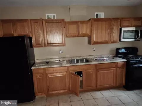 1403 Mchenry St, Baltimore, MD 21223 photo 8