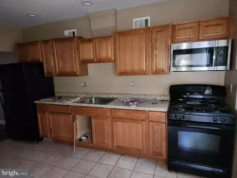 1403 Mchenry St, Baltimore, MD 21223 photo 9