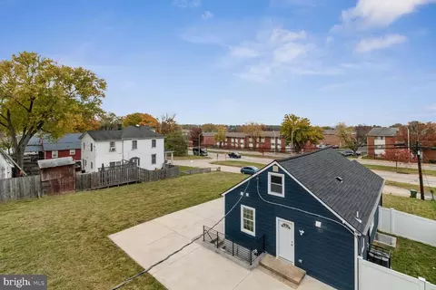 2424 Smith Ave, Baltimore Highlands, MD 21227 photo 16