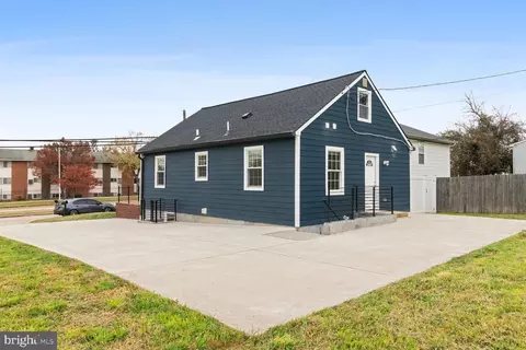 2424 Smith Ave, Baltimore Highlands, MD 21227 photo 14