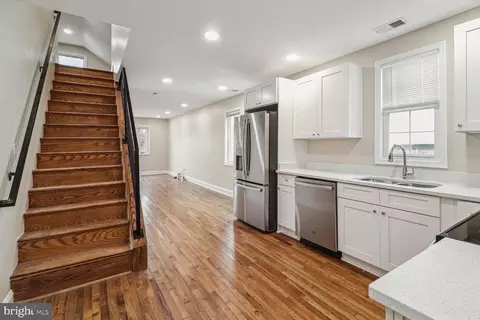 2424 Smith Ave, Baltimore Highlands, MD 21227 photo 3