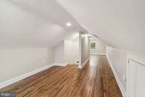 2424 Smith Ave, Baltimore Highlands, MD 21227 photo 8