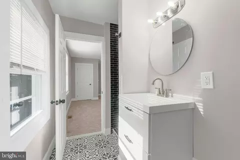 3411 Cedardale Rd, Baltimore, MD 21215 photo 39