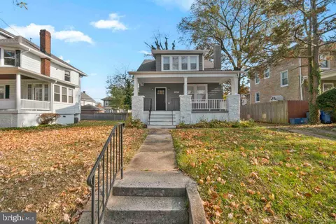 3411 Cedardale Rd, Baltimore, MD 21215 photo 2