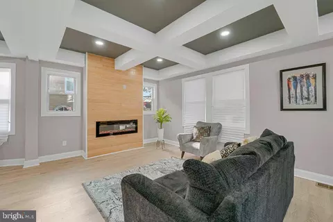 3411 Cedardale Rd, Baltimore, MD 21215 photo 7