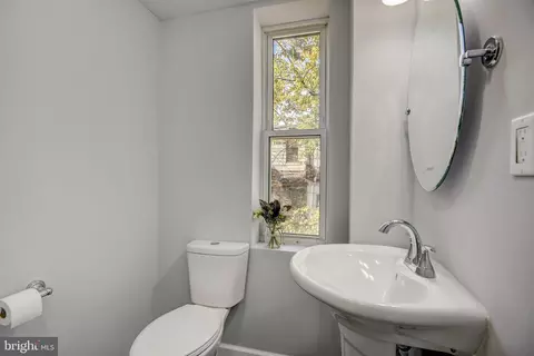 1901 E 28th St, Baltimore, MD 21218 photo 11