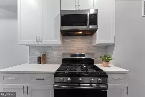 Kitchen - 1534 N Wolfe St, Baltimore, MD 21213 photo 4 of 6