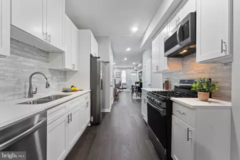 Kitchen - 1534 N Wolfe St, Baltimore, MD 21213 photo 5 of 6