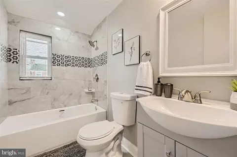 2704 Spaulding Ave, Baltimore, MD 21215 photo 13