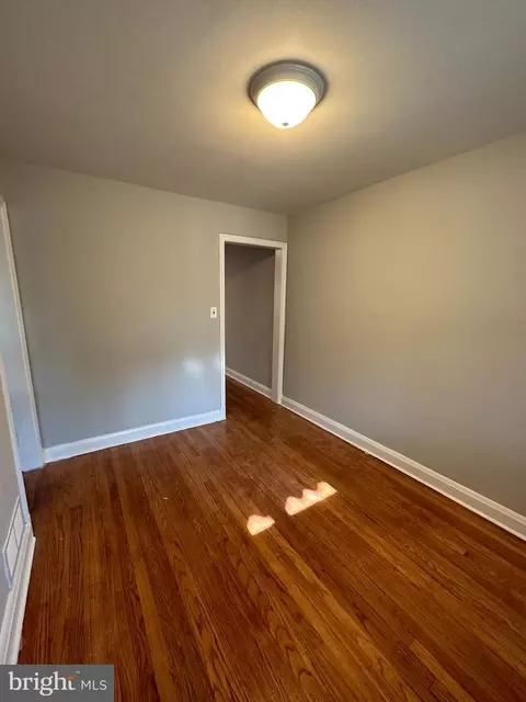 767 Yale Ave, Baltimore, MD 21229 photo 6
