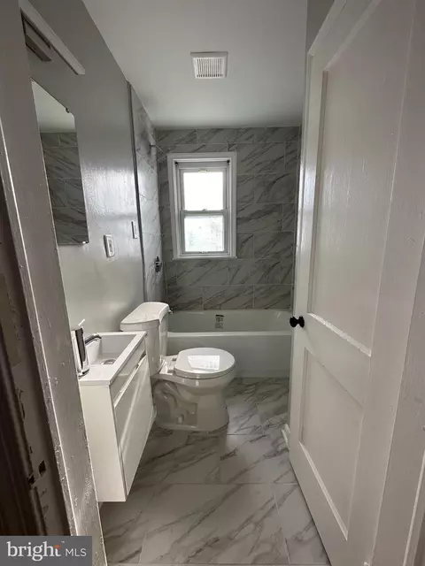 767 Yale Ave, Baltimore, MD 21229 photo 17