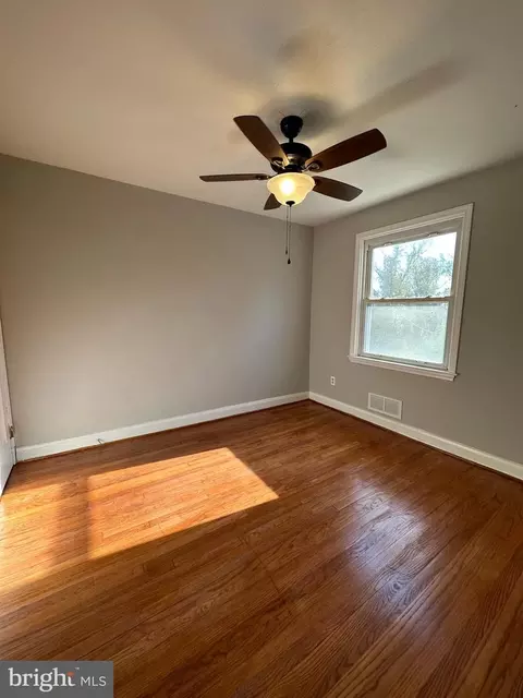 767 Yale Ave, Baltimore, MD 21229 photo 14