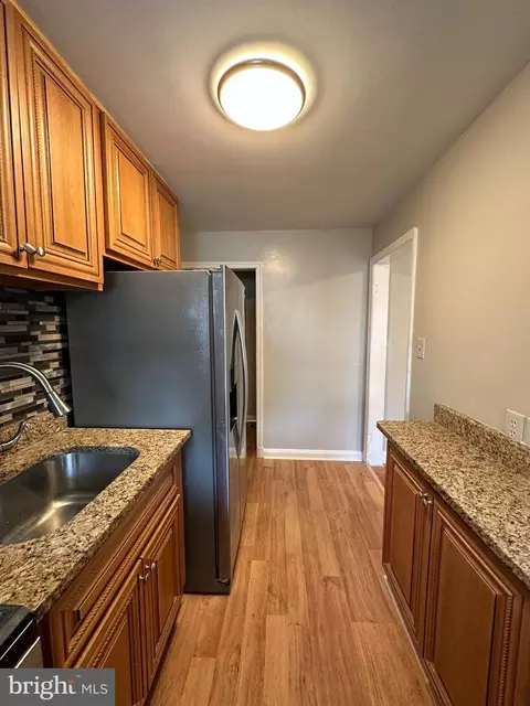 767 Yale Ave, Baltimore, MD 21229 photo 8