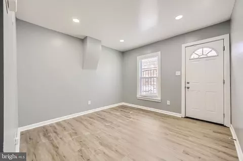 529 S Catherine St, Baltimore, MD 21223 photo 4
