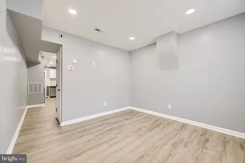 529 S Catherine St, Baltimore, MD 21223 photo 5