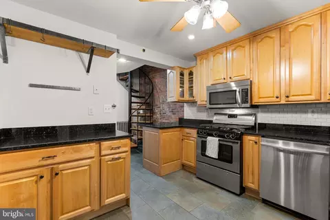 123 E West St, Baltimore, MD 21230 photo 15