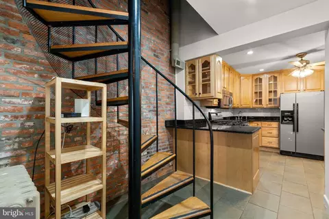 123 E West St, Baltimore, MD 21230 photo 10