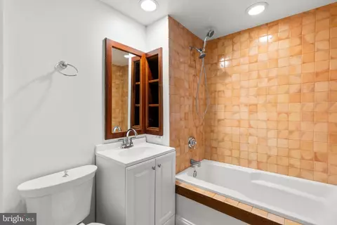 123 E West St, Baltimore, MD 21230 photo 27