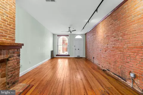 123 E West St, Baltimore, MD 21230 photo 8