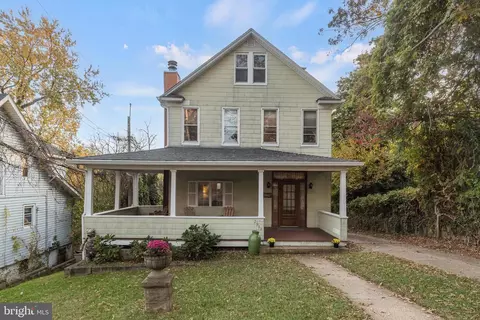 2901 Rueckert Ave, Baltimore, MD 21214
