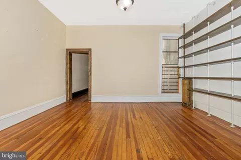 313 E 25th St E, Baltimore, MD 21218 photo 13