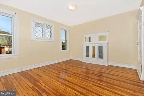 313 E 25th St E, Baltimore, MD 21218 photo 29