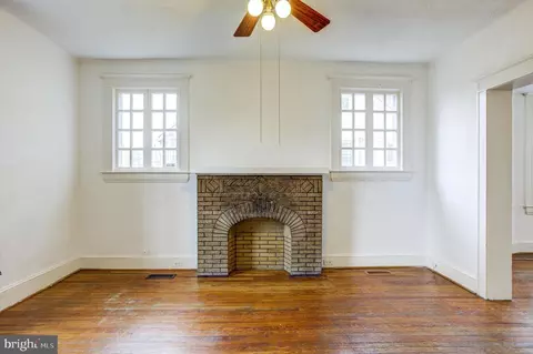 2505 Hamilton Ave, Baltimore, MD 21214 photo 8