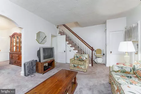 2501 W Cold Spring Ln, Baltimore, MD 21215 photo 6